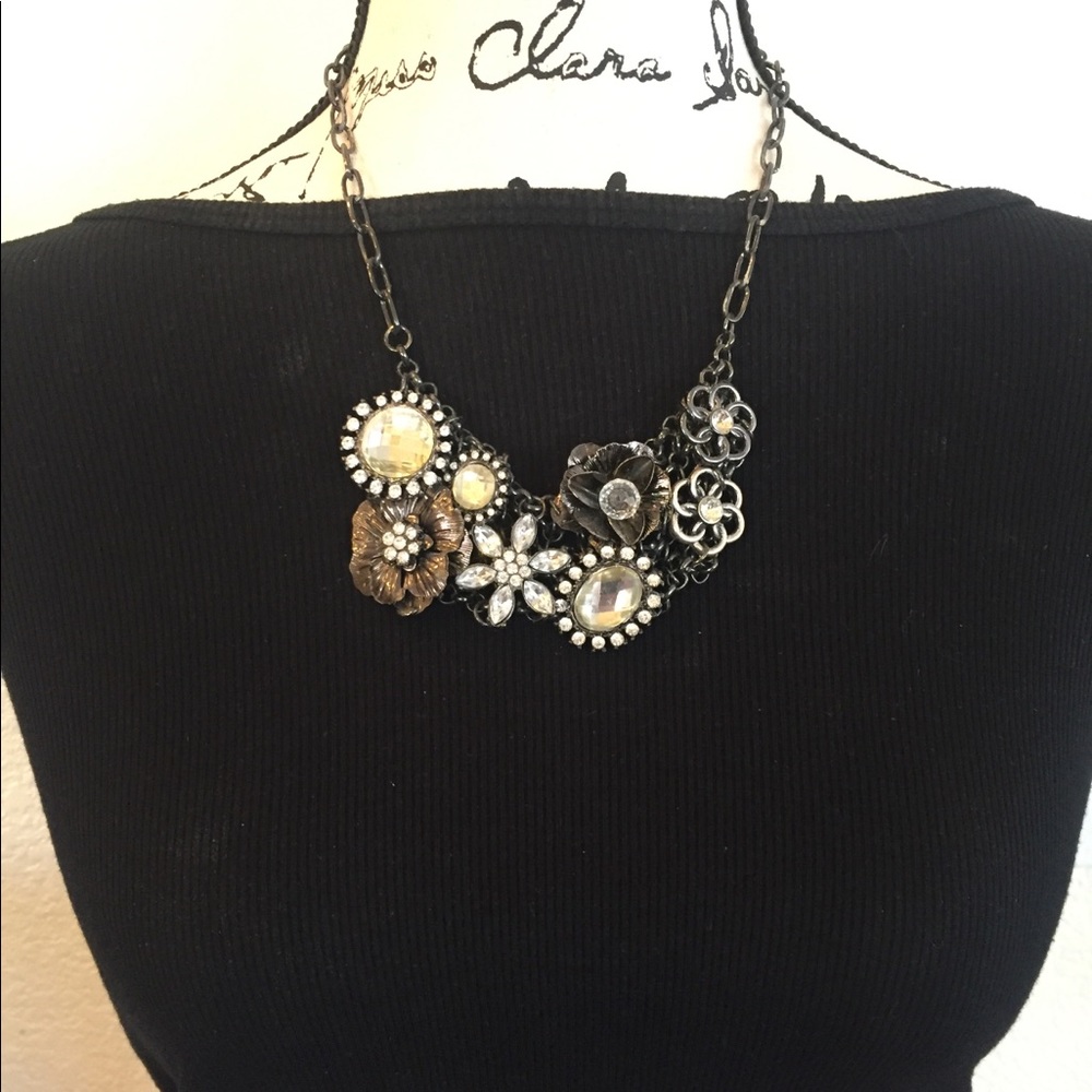 Beautiful black, bronze & silver flower necklace